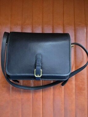 Vintage Coach Saddle Pouch (9585)